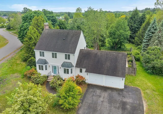 1st image of 4 Meadow Dr, Littleton, MA 01460 | MLS# 73533080