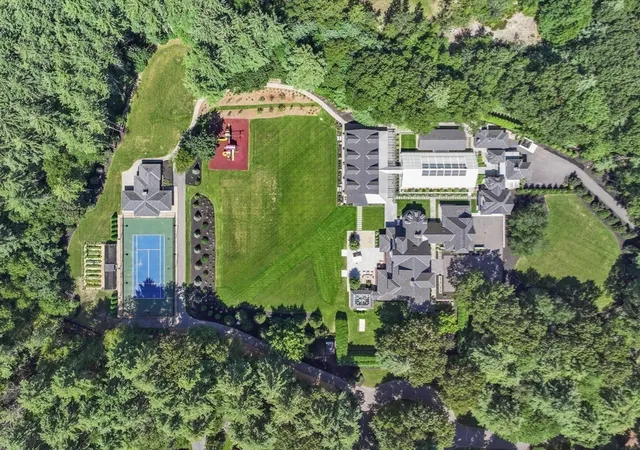 Photo 3 of Mansion for sale at 210 Monument Farm Rd, Concord, MA 01742 | MLS# 73505053 | Listing updated on 2026-09-12