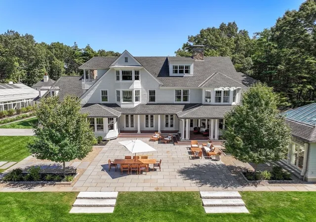 Photo 3 of Single family home for sale at 210 Monument Farm Rd, Concord, MA 01742 | MLS# 73505053 | Listing updated on 2026-09-12