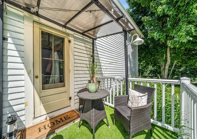 3rd image of 125 Chapin St, Southbridge, MA 01550 | MLS# 73552836