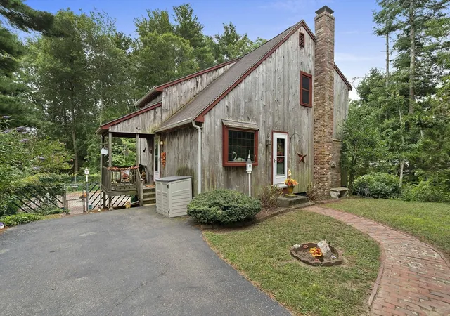 1st image of 81 Furnace St, Marshfield, MA 02050 | MLS# 73557312