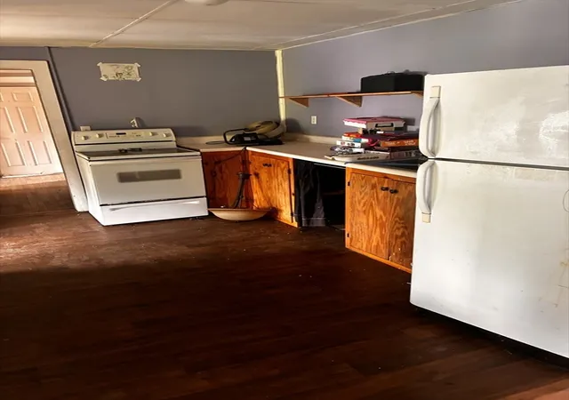 5th image of 5 West High Street, Erving, MA 01344 | MLS# 73557100