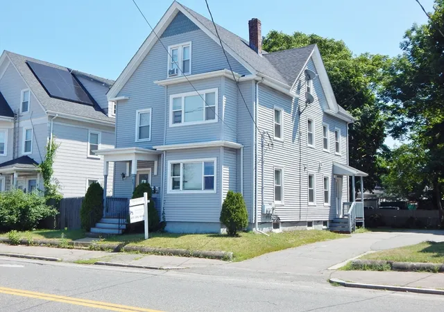 Homes for sale in Brockton, MA | 95 E Ashland St, Brockton, MA 02302 | MLS# 73547019