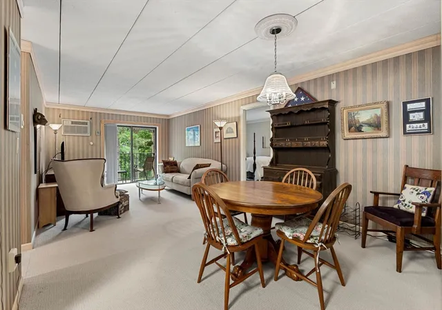 2nd image of 137 Franklin #203, Stoneham, MA 02180 | MLS# 73558793