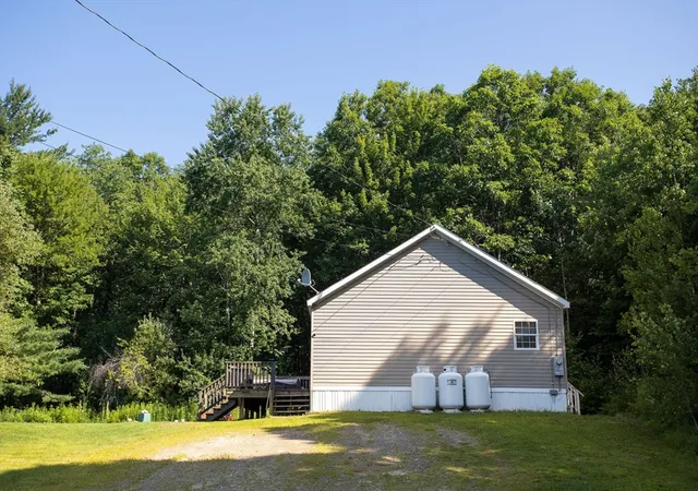 Photo 4 of Sale Pending at 9 S County Rd, Florida, MA 01247 | MLS# 73554906 | Listing updated on 2026-09-01