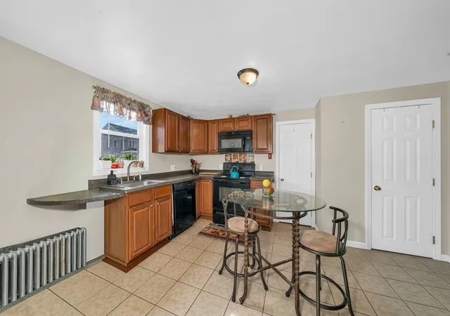 Homes for sale in Hudson, MA | 107 Apsley St, Hudson, MA 01749 | MLS# 73503233