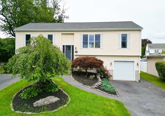 1st image of 360 Perron Ave, Somerset, MA 02726 | MLS# 73557387