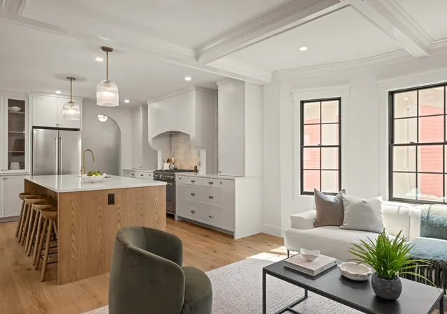 3rd image of 23 College Hill Rd #1, Somerville, MA 02144 | MLS# 73566541
