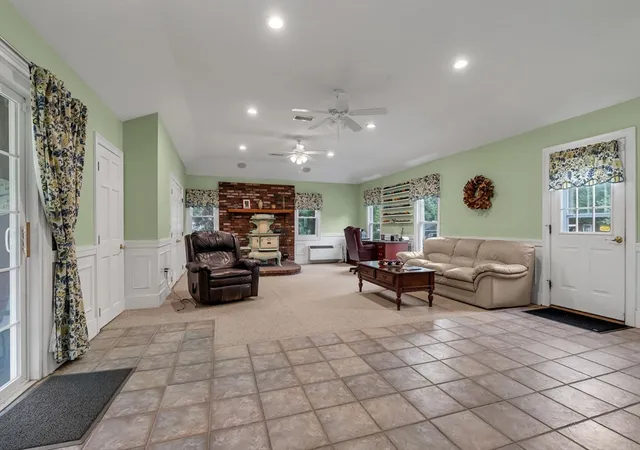 Photo 3 of Single family home for sale at 3 Douglas Cir, Greenville, RI 02828 | MLS# 73538508 | Listing updated on 2026-09-16