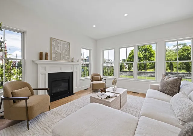 3rd image of 712 Washington, Brighton, MA 02135 | MLS# 73541622