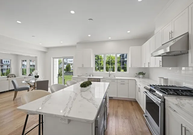 5th image of 712 Washington, Brighton, MA 02135 | MLS# 73541622