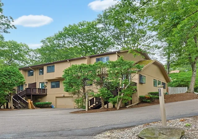 2nd image of 76 Meeting House Path #76, Ashland, MA 01721 | MLS# 73546438