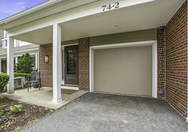 3rd image of 74 S Quinsigamond Ave #2, Shrewsbury, MA 01545 | MLS# 73529977