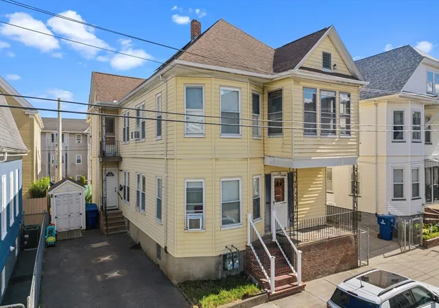 3rd image of 218 Bates St, New Bedford, MA 02745 | MLS# 73537608