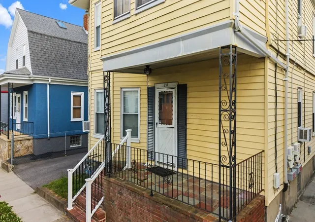5th image of 218 Bates St, New Bedford, MA 02745 | MLS# 73537608