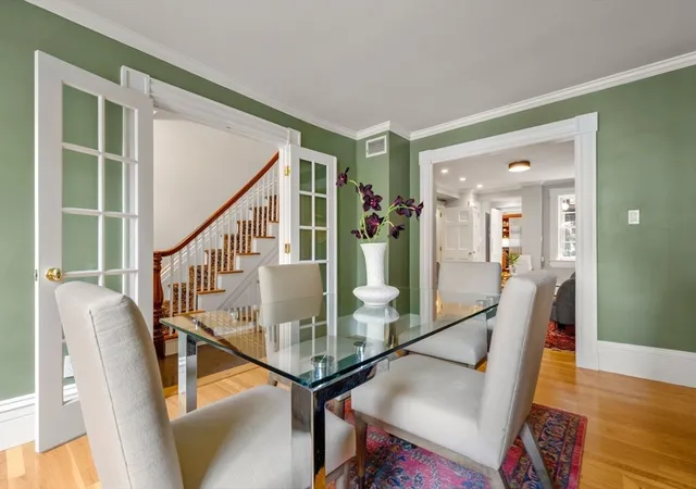 5th image of 14 Pinckney Street, Boston, MA 02114 | MLS# 73519571