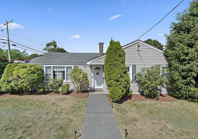 Photo 2 of Sale Pending at 6 Bell Rd, Weymouth, MA 02188 | MLS# 73550161 | Listing updated on 2026-08-11