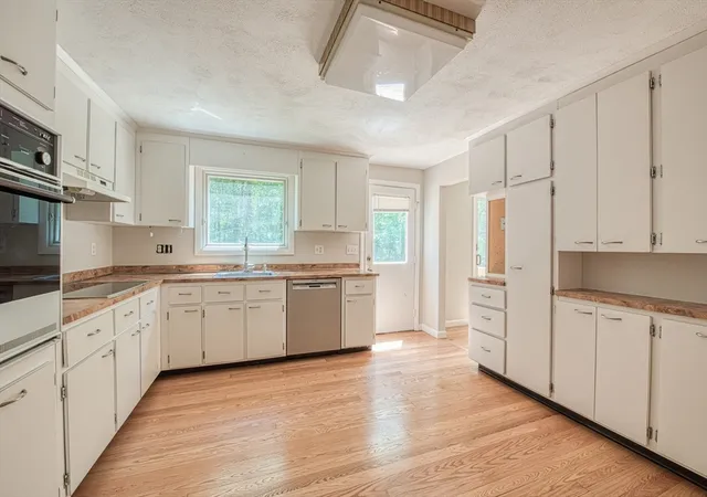 Homes for sale in Sharon, MA | 160 Hampton Road, Sharon, MA 02067 | MLS# 73529069