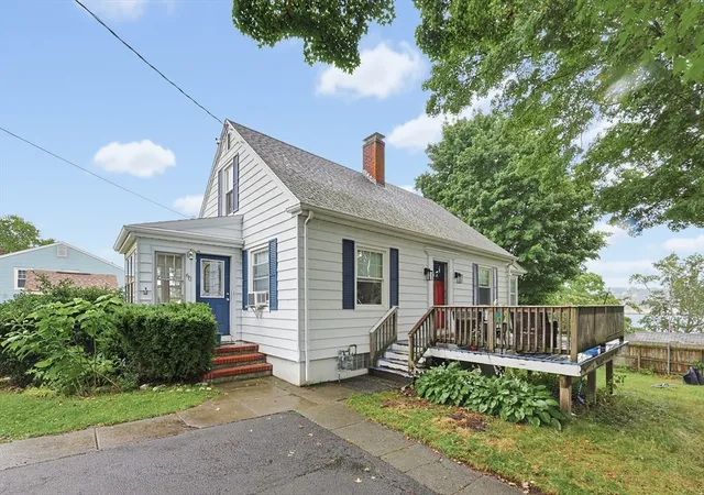 Homes for sale in Somerset, MA | 60 Newhill Ave, Somerset, MA 02726 | MLS# 73547194