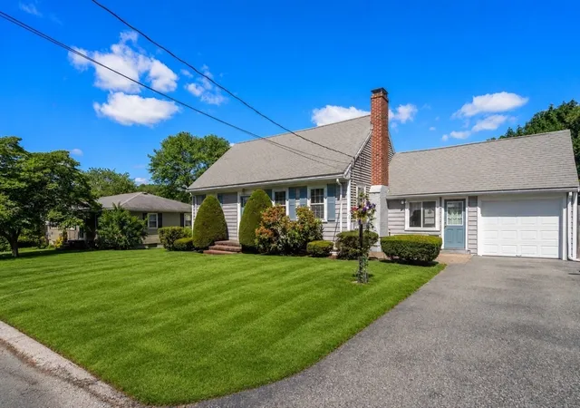 Homes for sale in Norwood, MA | 37 First Street, Norwood, MA 02062 | MLS# 73537623