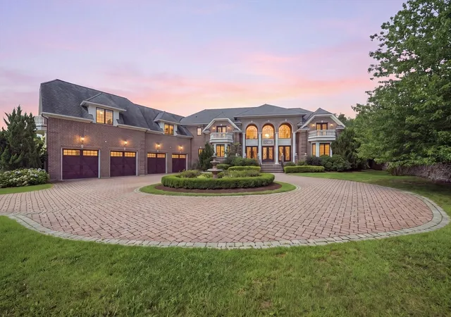 42nd image of 3 Regency Rdg, Andover, MA 01810 | MLS# 73564690