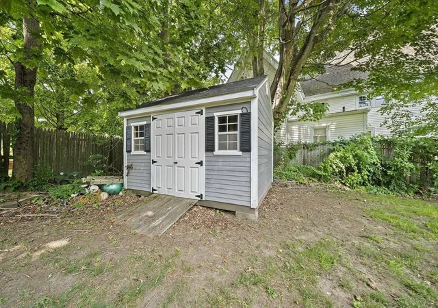 25th image of 43 Hobart Square, Whitman, MA 02382 | MLS# 73553333