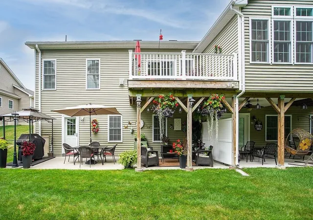 2nd image of 111 Daniel Shays Hwy #47, Belchertown, MA 01007 | MLS# 73556833