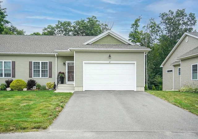 42nd image of 111 Daniel Shays Hwy #47, Belchertown, MA 01007 | MLS# 73556833