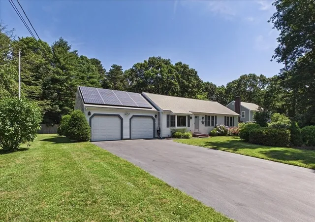 2nd image of 23 Joe Jay Ln, Sandwich, MA 02563 | MLS# 73549602