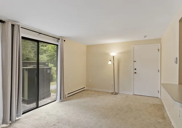 3rd image of 392 Great Rd #A104, Acton, MA 01720 | MLS# 73553256