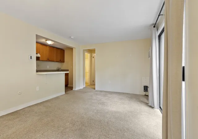 4th image of 392 Great Rd #A104, Acton, MA 01720 | MLS# 73553256