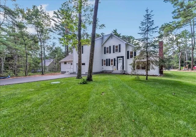 Photo 3 of Condo for sale at 3 Viber Ln #1, East Falmouth, MA 02536 | MLS# 73554410 | Listing updated on 2026-10-27