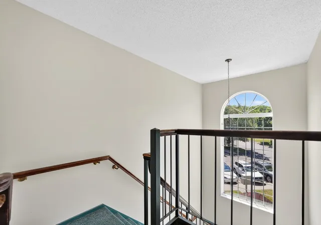 Homes for sale in Holyoke, MA | 16 Maple Crest Cir #J, Holyoke, MA 01040 | MLS# 73532505