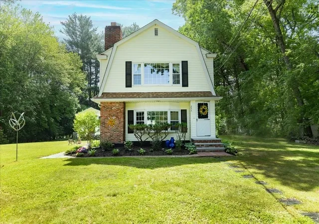 Homes for sale in Haverhill, MA | 255 Lake St, Haverhill, MA 01832 | MLS# 73531812