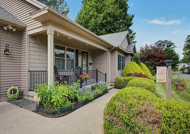 3rd image of 4 Mckinley Ave, Easthampton, MA 01027 | MLS# 73568304