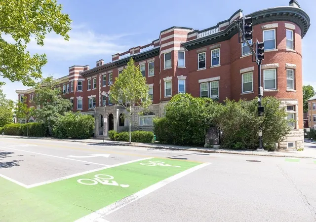 Homes for sale in Brookline, MA | 485 Washington St, Brookline, MA 02446 | Houzeo