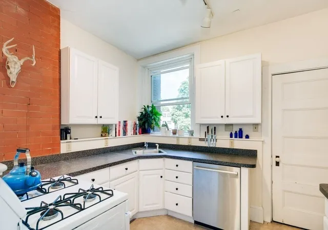 Homes for sale in Brookline, MA | 485 Washington St, Brookline, MA 02446