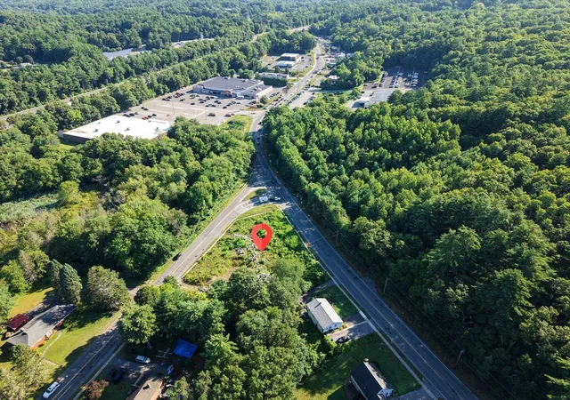4th image of 405 Shearer St, Palmer, MA 01069 | MLS# 73465475