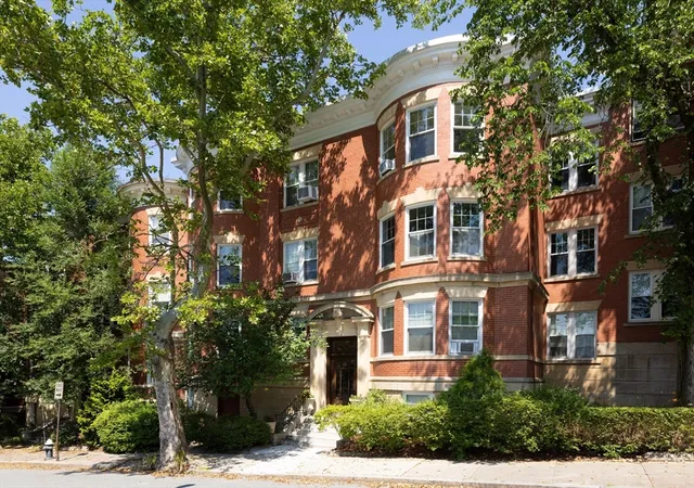Homes for sale in Brookline, MA | 231 Rawson #6, Brookline, MA 02445 | MLS# 73547029