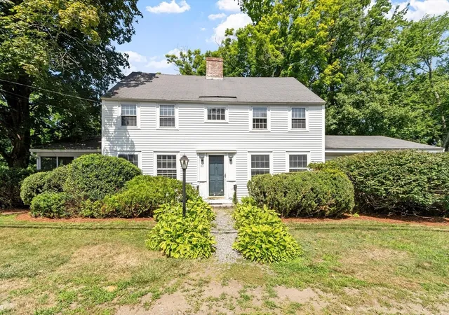 Photo 1 of Sale Pending at 185 Main St, North Chelmsford, MA 01863 | MLS# 73556031 | Listing updated on 2026-09-18