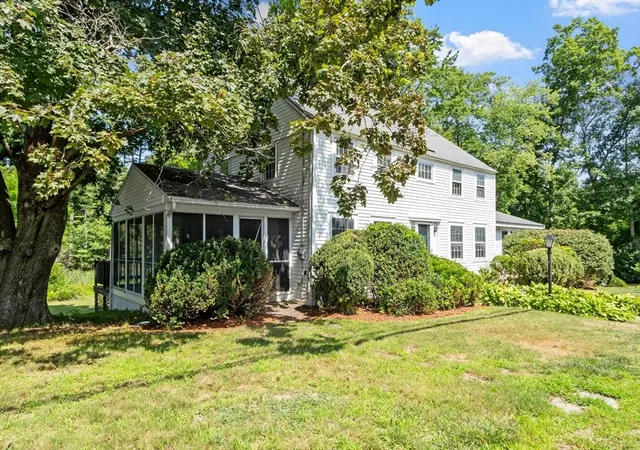 Photo 2 of Sale Pending at 185 Main St, North Chelmsford, MA 01863 | MLS# 73556031 | Listing updated on 2026-09-18