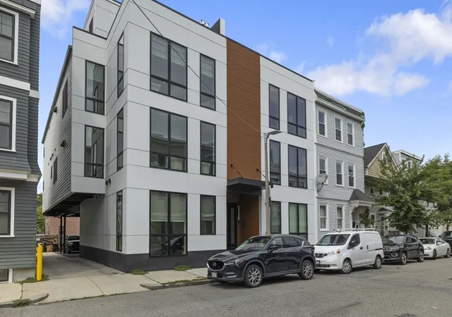 17th image of 532 E 3rd Street #5, Boston, MA 02127 | MLS# 73559078