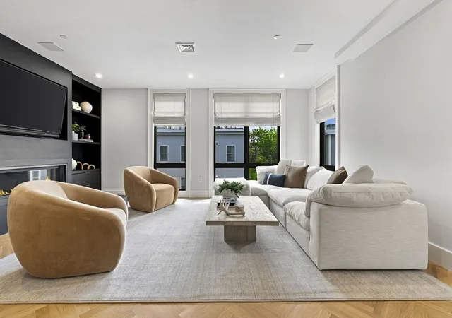 2nd image of 532 E 3rd Street #5, Boston, MA 02127 | MLS# 73559078