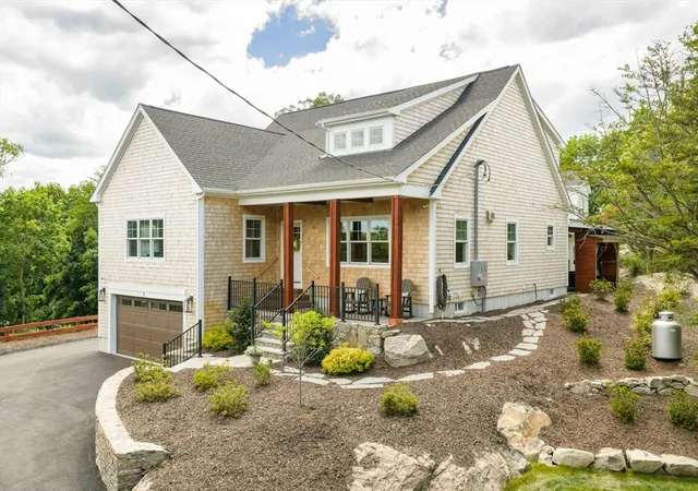 Homes for sale in Hingham, MA | 7 Laurel Street, Hingham, MA 02043 | MLS# 73539017