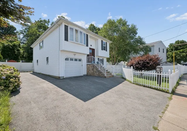 2nd image of 1200 Bay St, Fall River, MA 02724 | MLS# 73556879