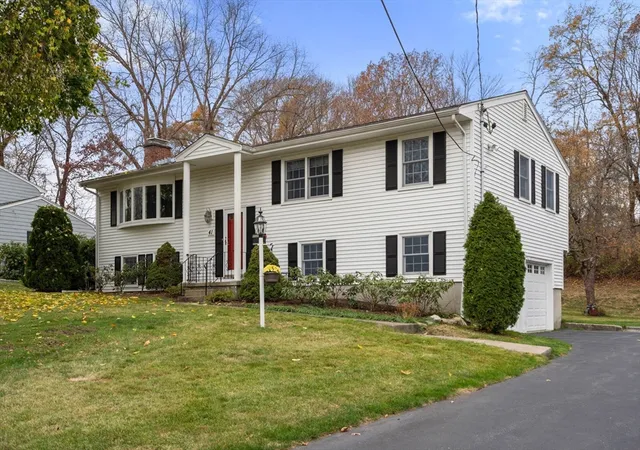 2nd image of 41 Berkeley Rd, Framingham, MA 01701 | MLS# 73559536