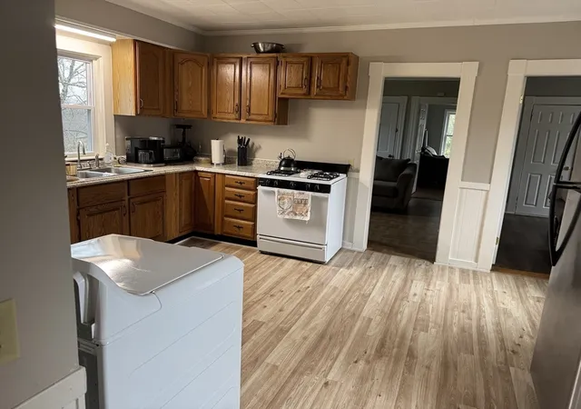 3rd image of 28 Beach Street Condominium, Boston, MA 02122