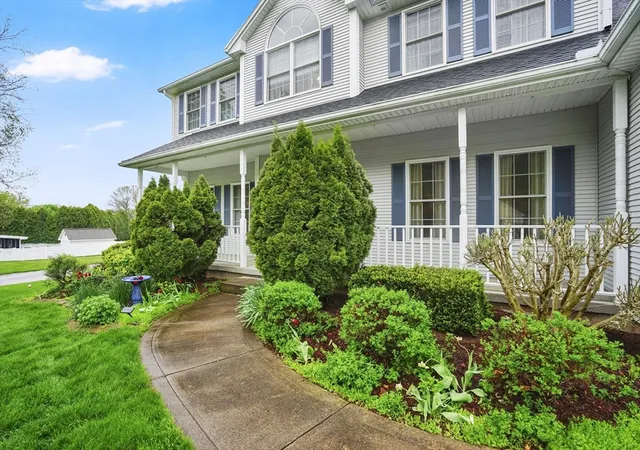 Photo 3 of Single family home for sale at 46 Gloria Dr, Westfield, MA 01085 | MLS# 73512087 | Listing updated on 2026-10-05