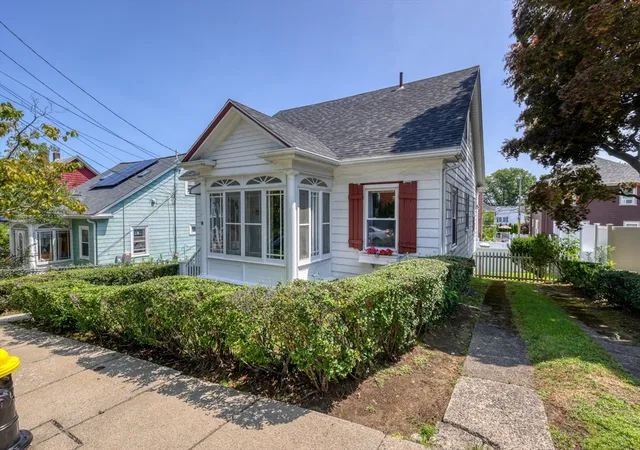 2nd image of 18 Grayson St, Dorchester Center, MA 02124 | MLS# 73556922