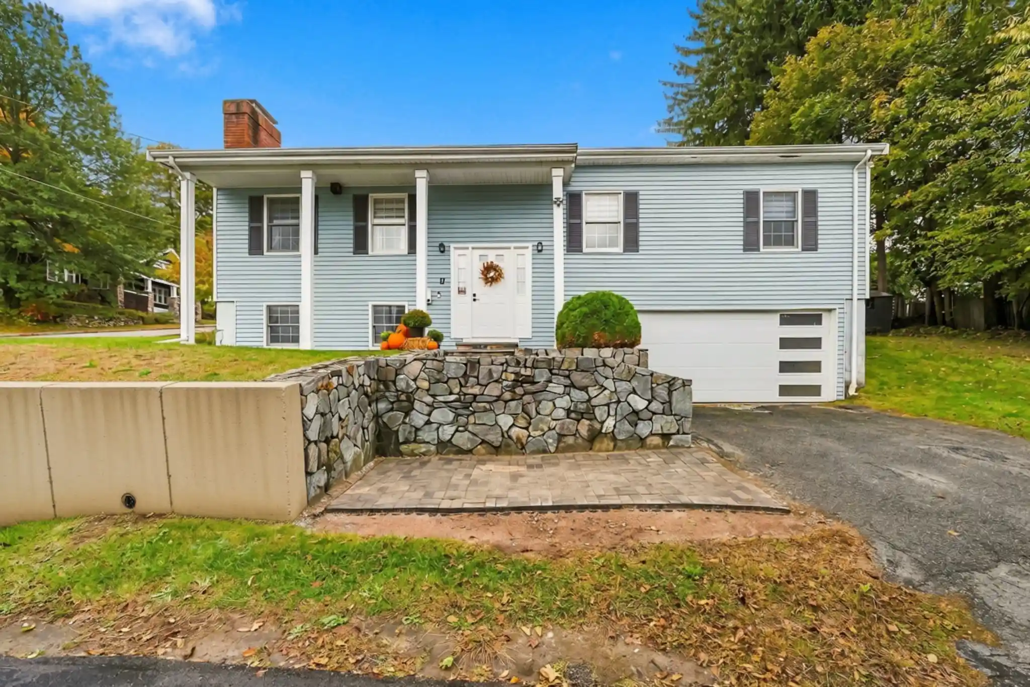 Single family home for sale at 17 Dundee St, Lowell, MA 01850 | MLS# 73593606